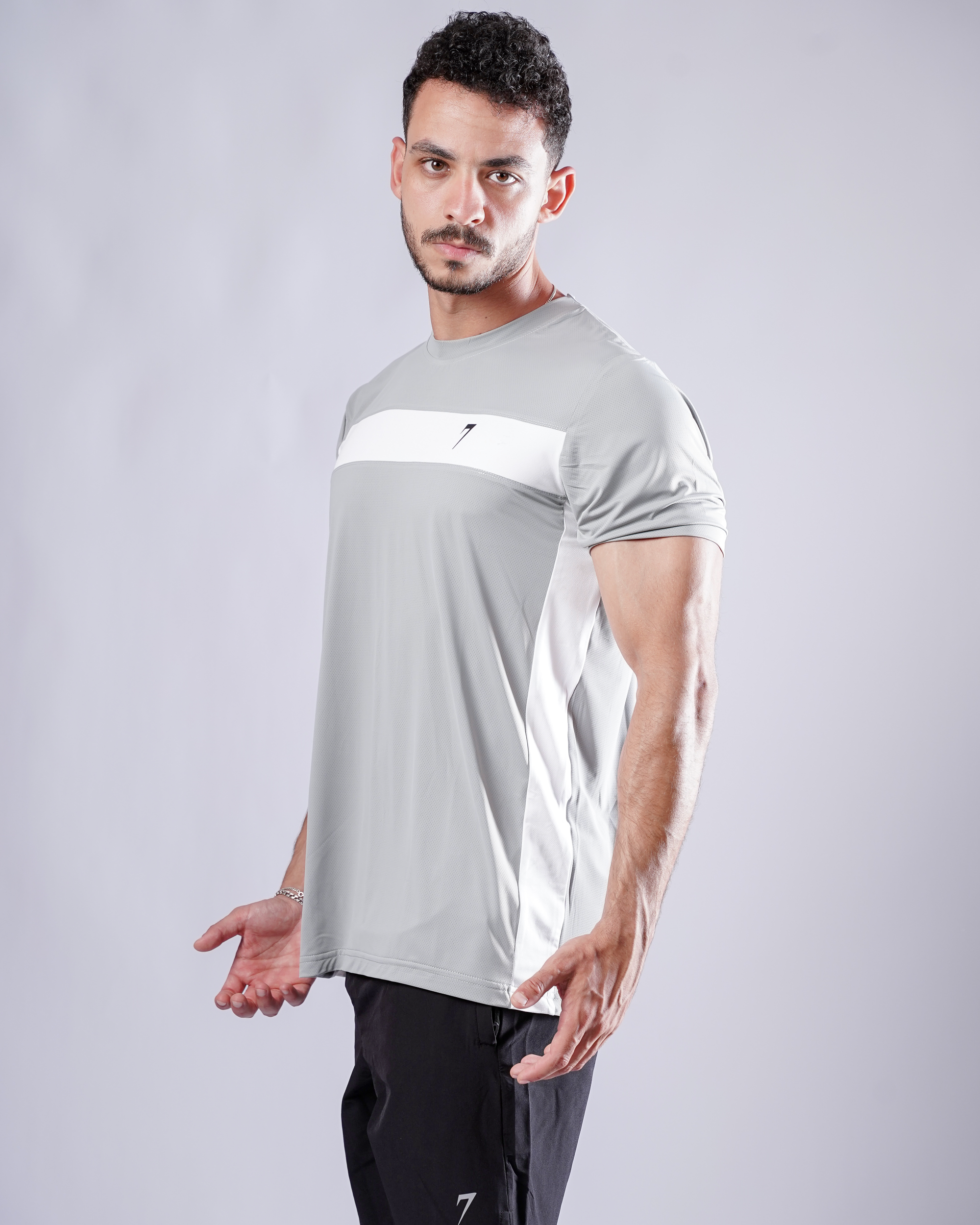 Zash Lined T-Shirt - Image 4